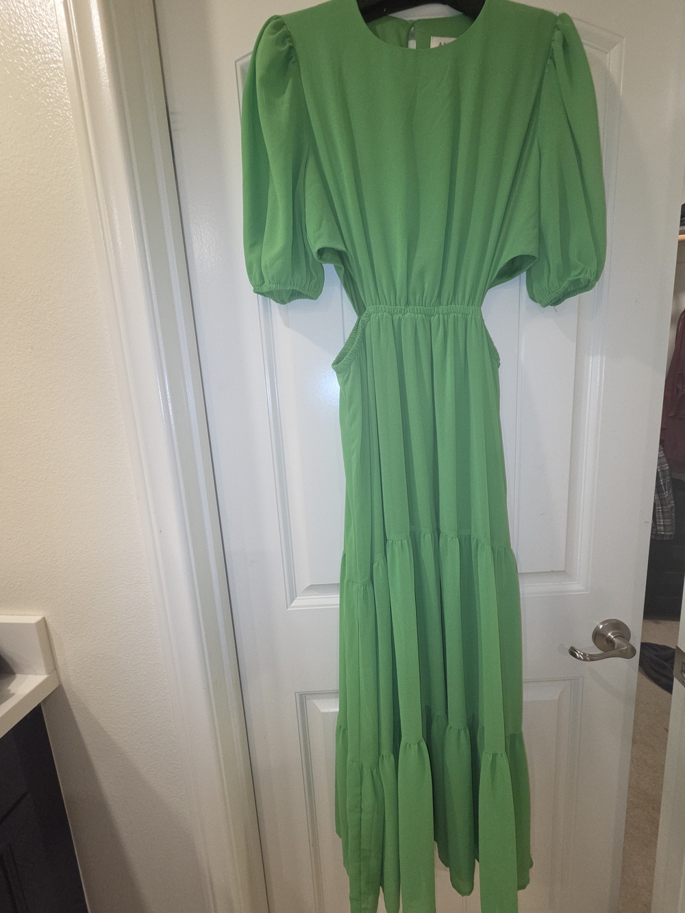 Aura Bright Green Puff-Sleeve Maxi Dress